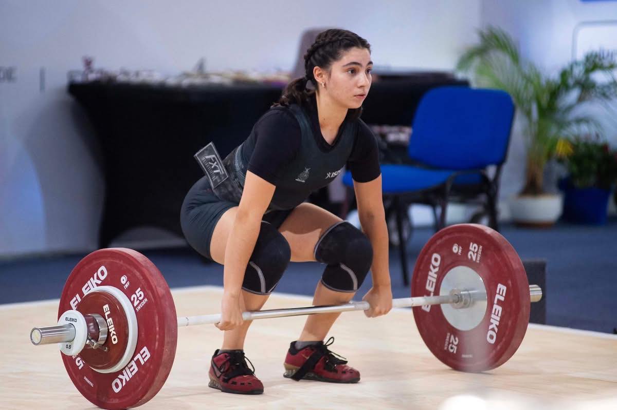 Alumna de la Prepa Zapata UAS representará a México en Panamericano Sub 17 de Halterofilia