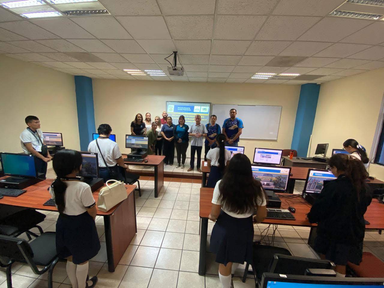 Fomenta UAS la formación integral en Nivel Medio Superior con el XVIII Concurso de Lectura y Redacción