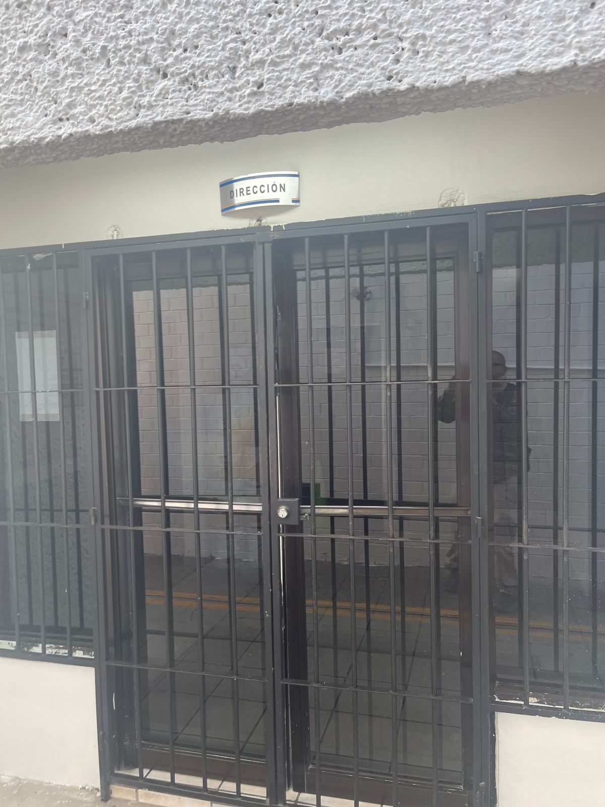 Uso de Alumnos y Cierre de Aulas para Simular Apoyo a la Reingeniería en la UAS