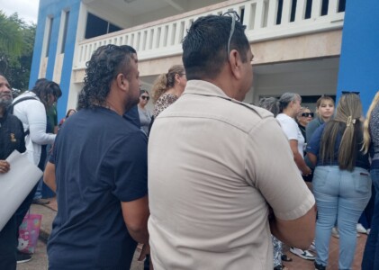 Personal de la UAS cumple jornada de protesta en la Zona Sur; exigen pago inmediato de quincenas y prestaciones